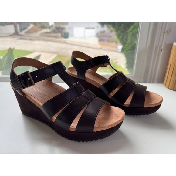New! Vionic Hoola Tawny T-strap Wedge Platform Sandal, 9.5 wide, brown leather - Picture 1 of 15